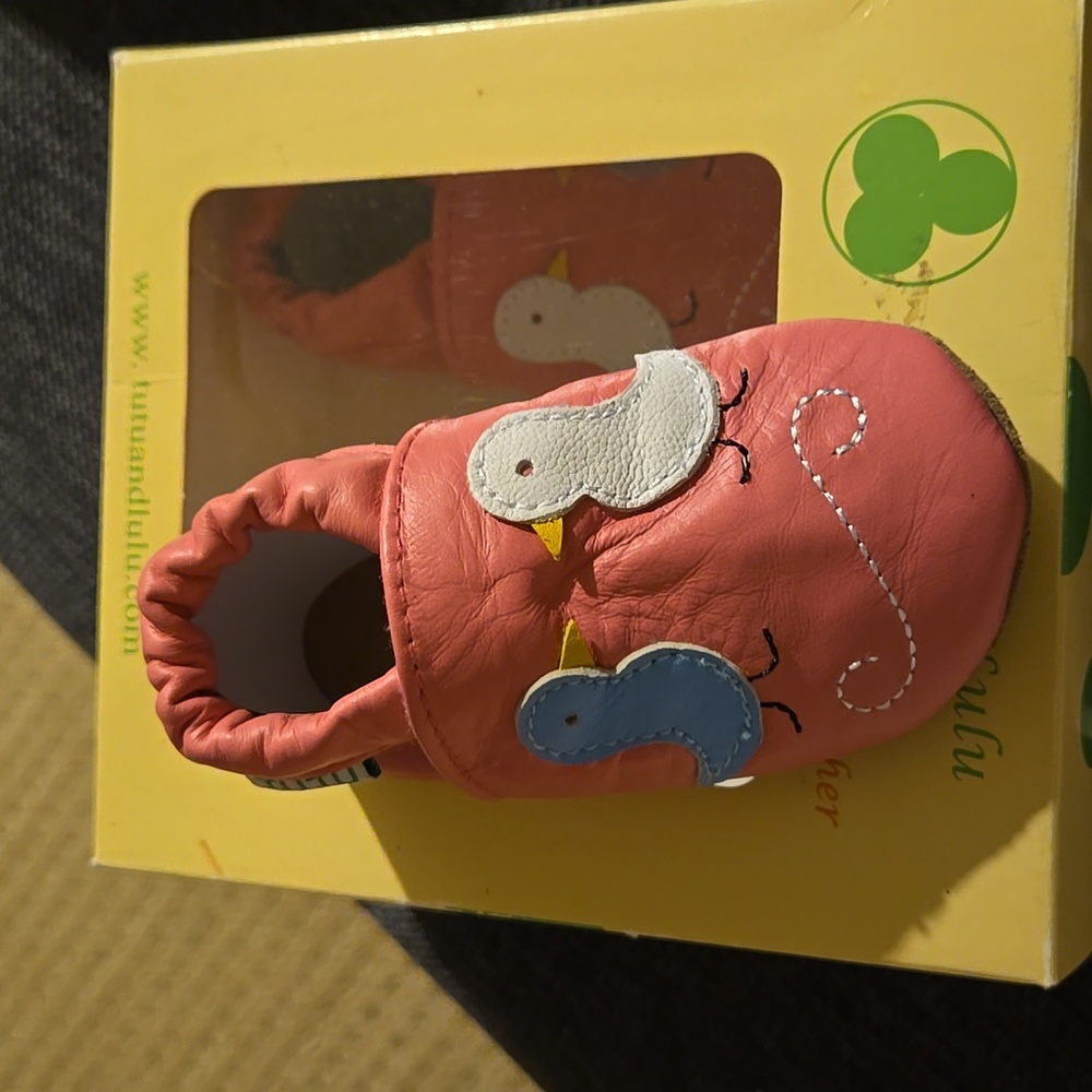 Tutu and Lulu Baby Leather Shoes. Pink. 0-6 Months. New In Box!!